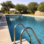 Isola Charm - Pool & Nature 4*