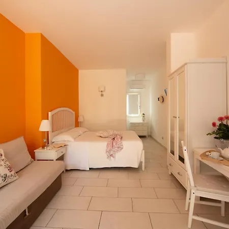 Isola Bed & Breakfast Syracuse