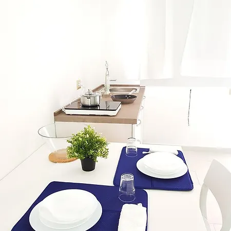 Isola 2* Syracuse