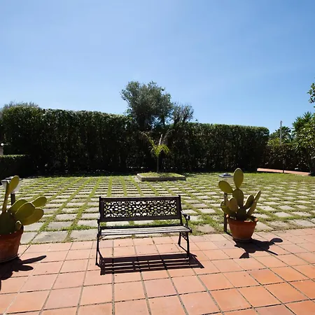 Isola Charm - A Historic Near Punta Del Pero 4*