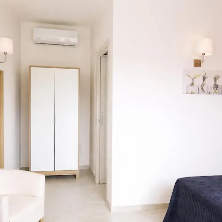 Bed & Breakfast Isola Charm - Pool & Nature Syrakusa