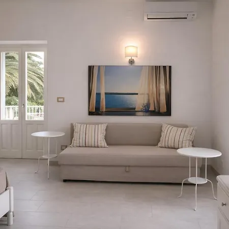 Bed & Breakfast Isola Charm - Pool & Nature 4*