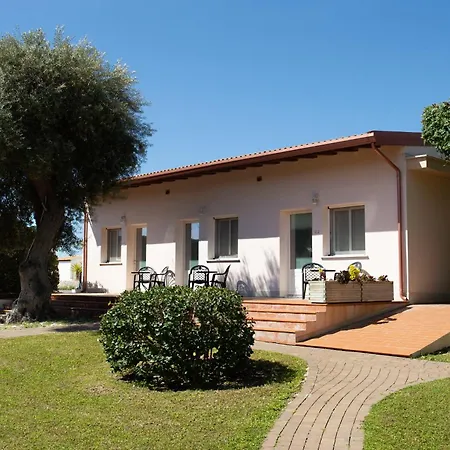 فندق مبيت وإفطار Isola Charm - A Historic Near Punta Del Pero سيراكوزا